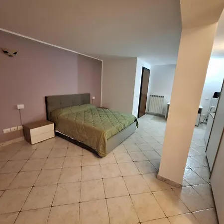 Le Rondini 18 بيت ضيافة